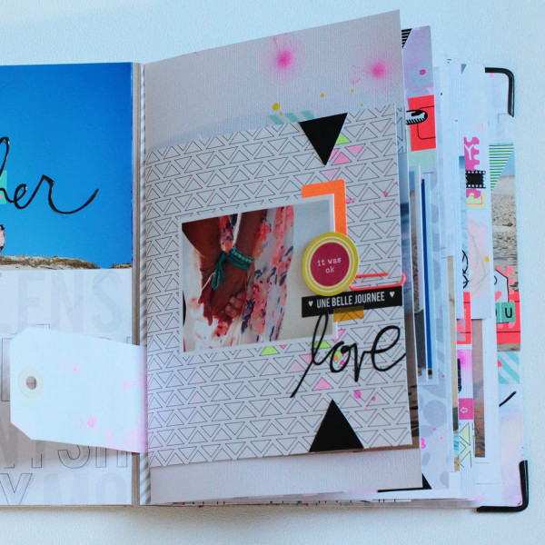 Tutoriel Mini Album Néon - visuel 1